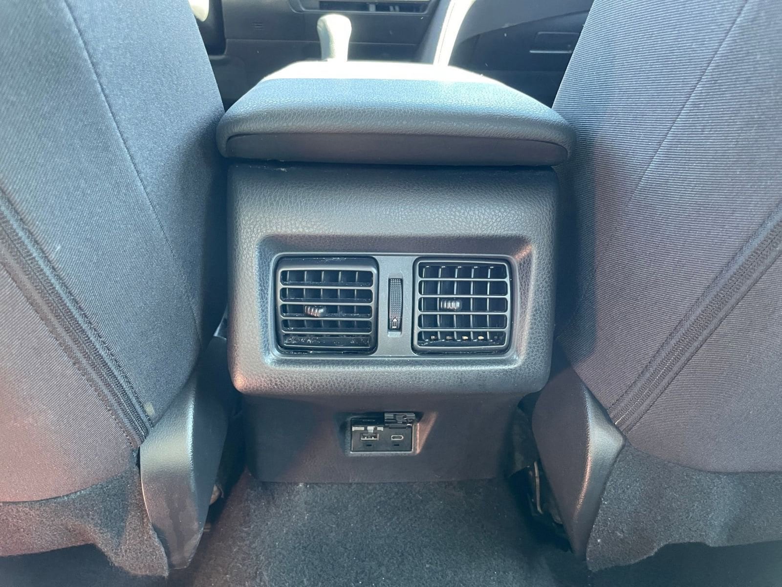 Thumbnail: 2025 Toyota Camry - 22