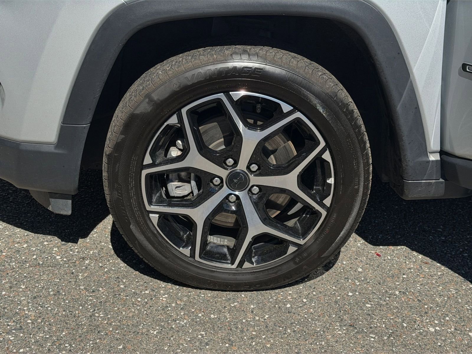 Thumbnail: 2025 Jeep Compass - 31