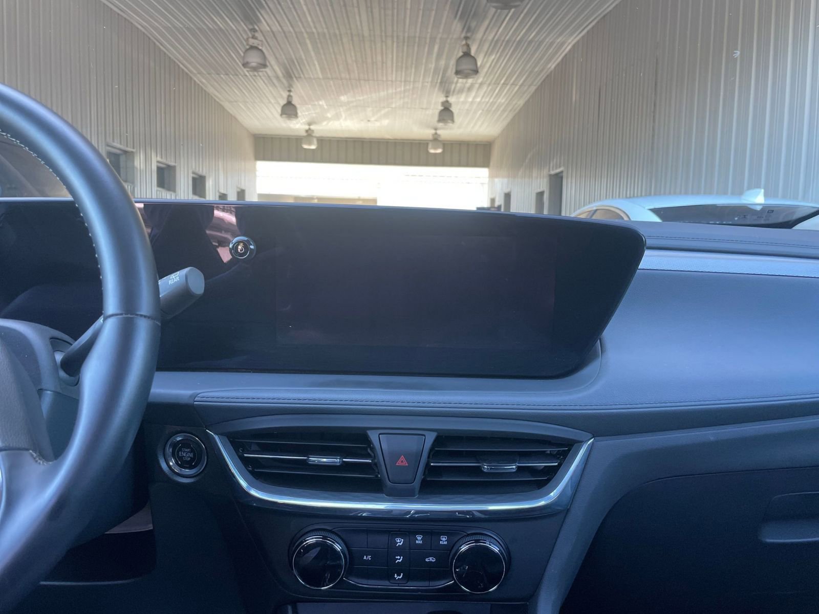 Thumbnail: 2025 Buick Encore GX - 21