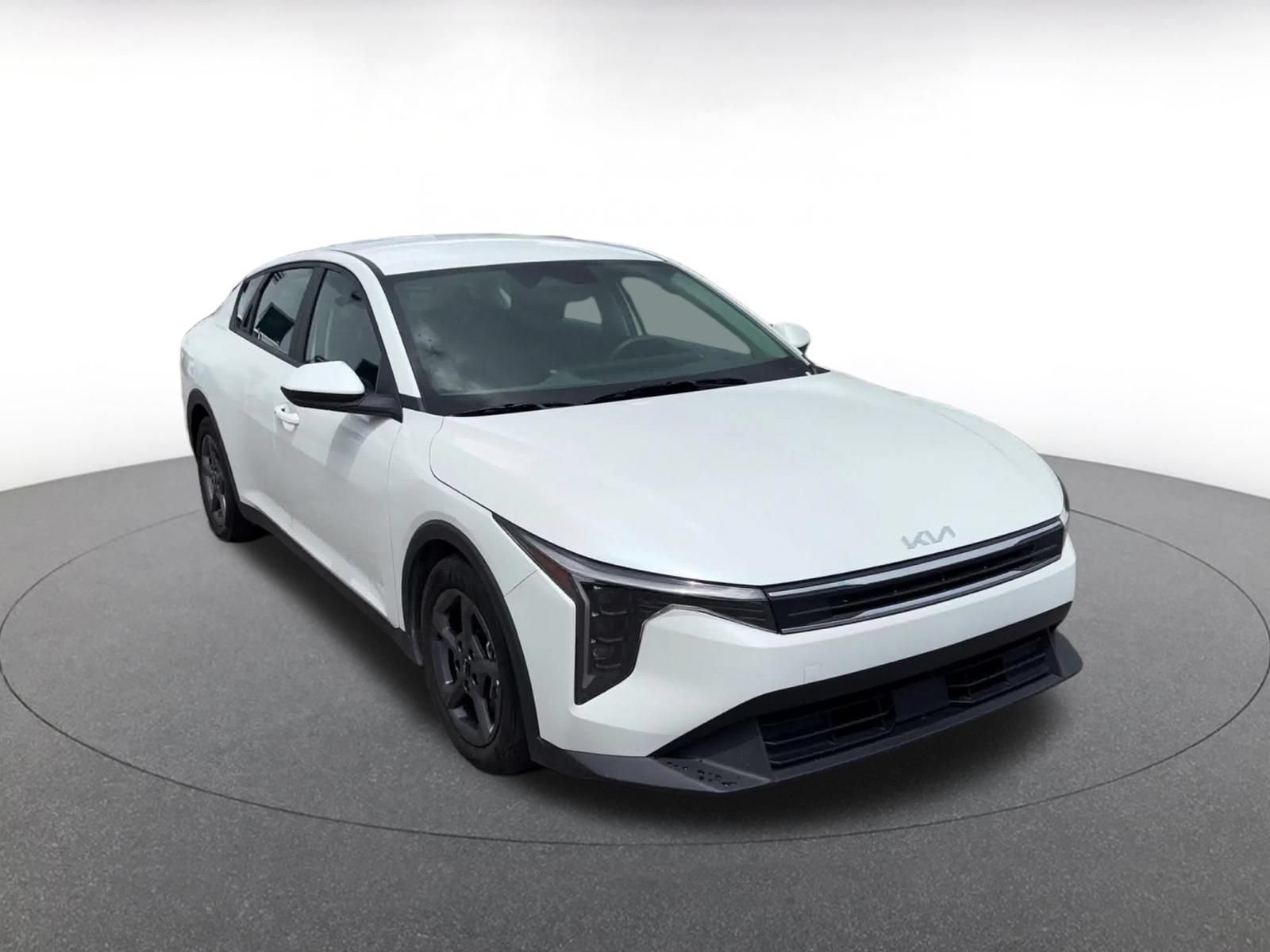 Thumbnail: 2025 Kia K4 - 2