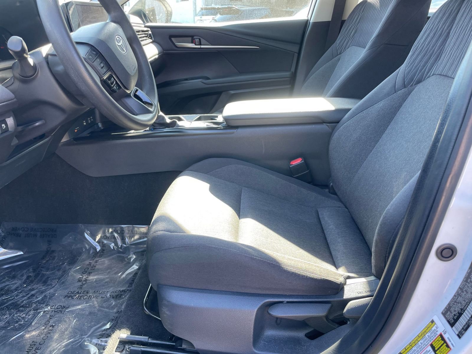 Thumbnail: 2025 Toyota Camry - 25