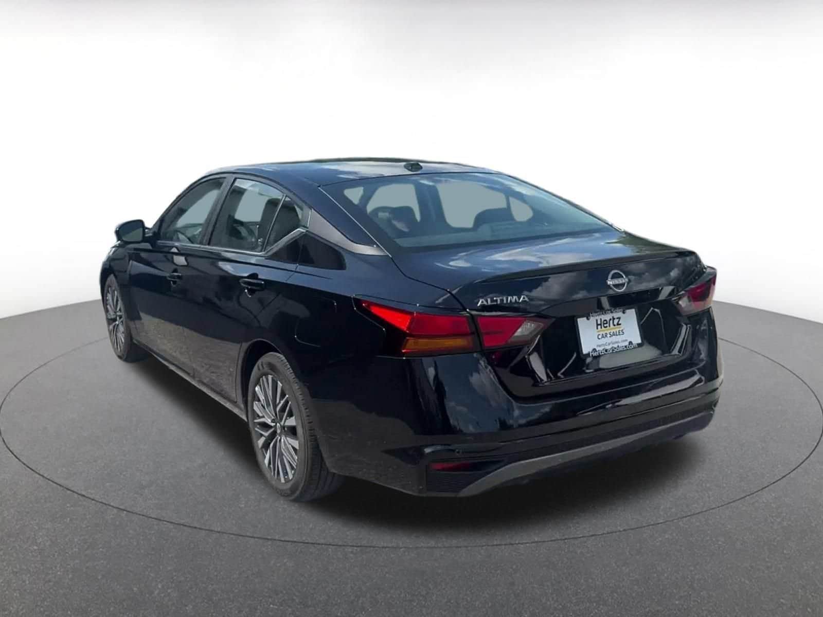 Thumbnail: 2026 Nissan Altima - 9