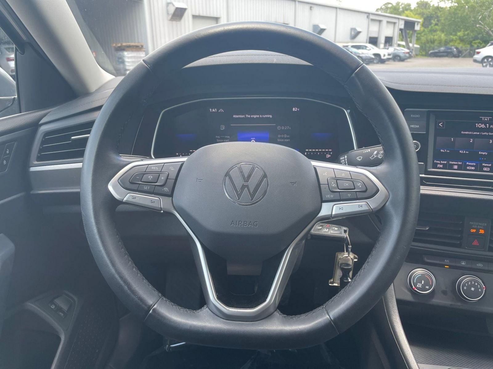 Thumbnail: 2024 Volkswagen Jetta - 21