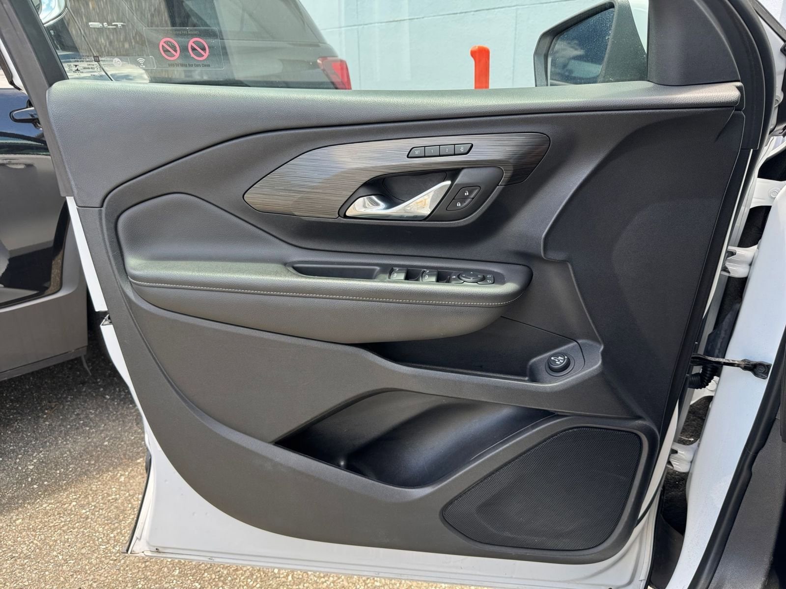 Thumbnail: 2023 GMC Terrain - 20