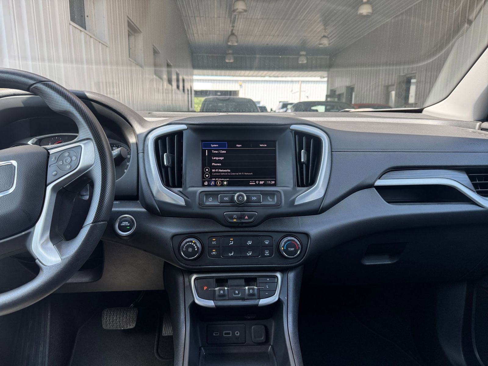 Thumbnail: 2024 GMC Terrain - 18