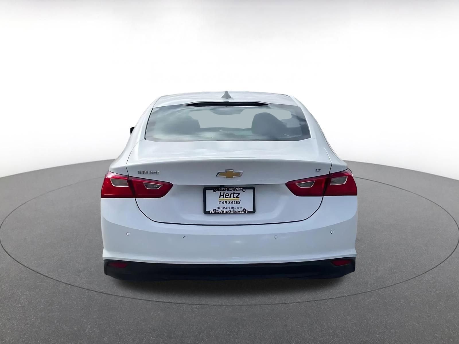 Thumbnail: 2024 Chevrolet Malibu - 11