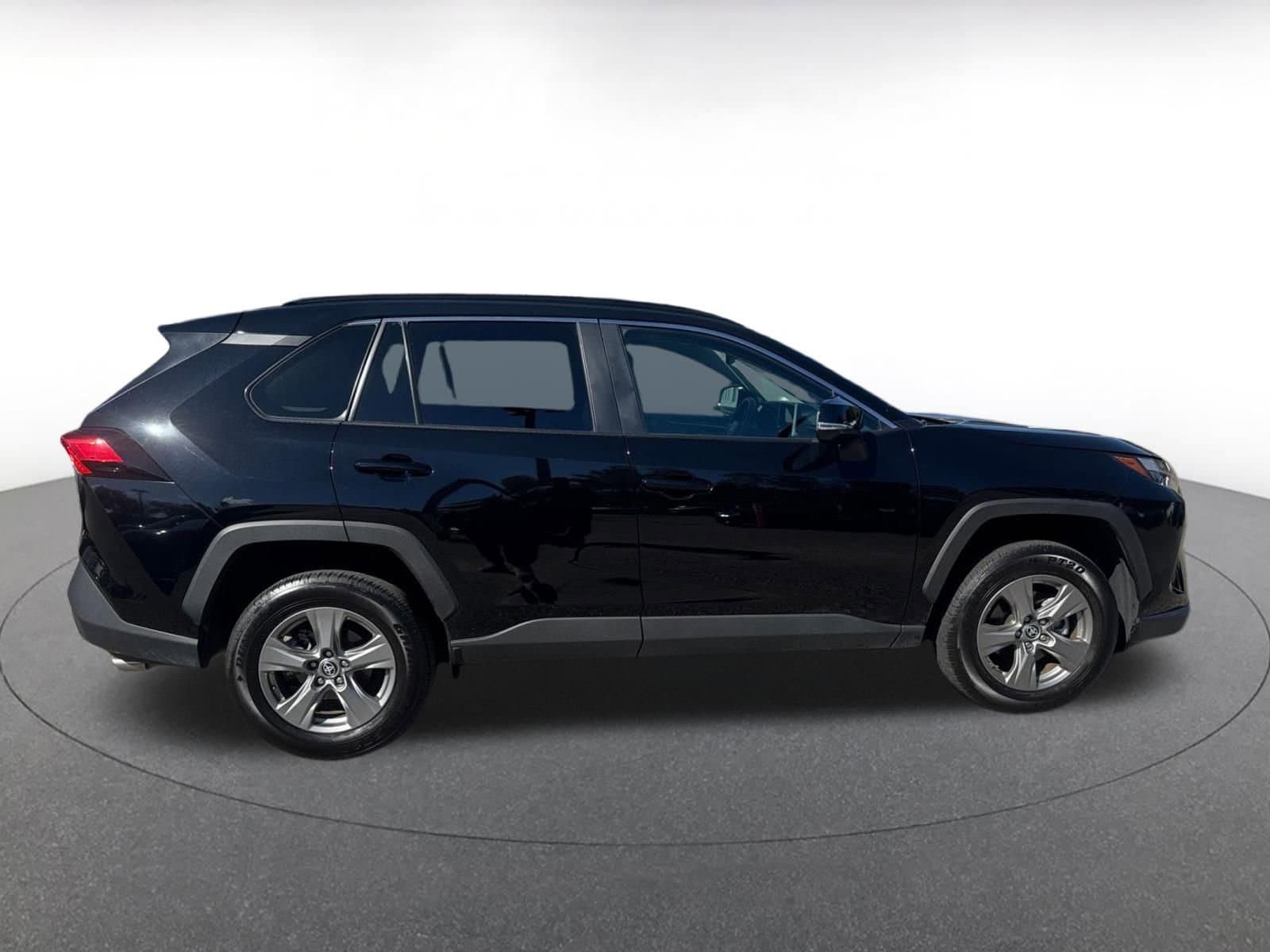 Thumbnail: 2025 Toyota RAV4 - 15