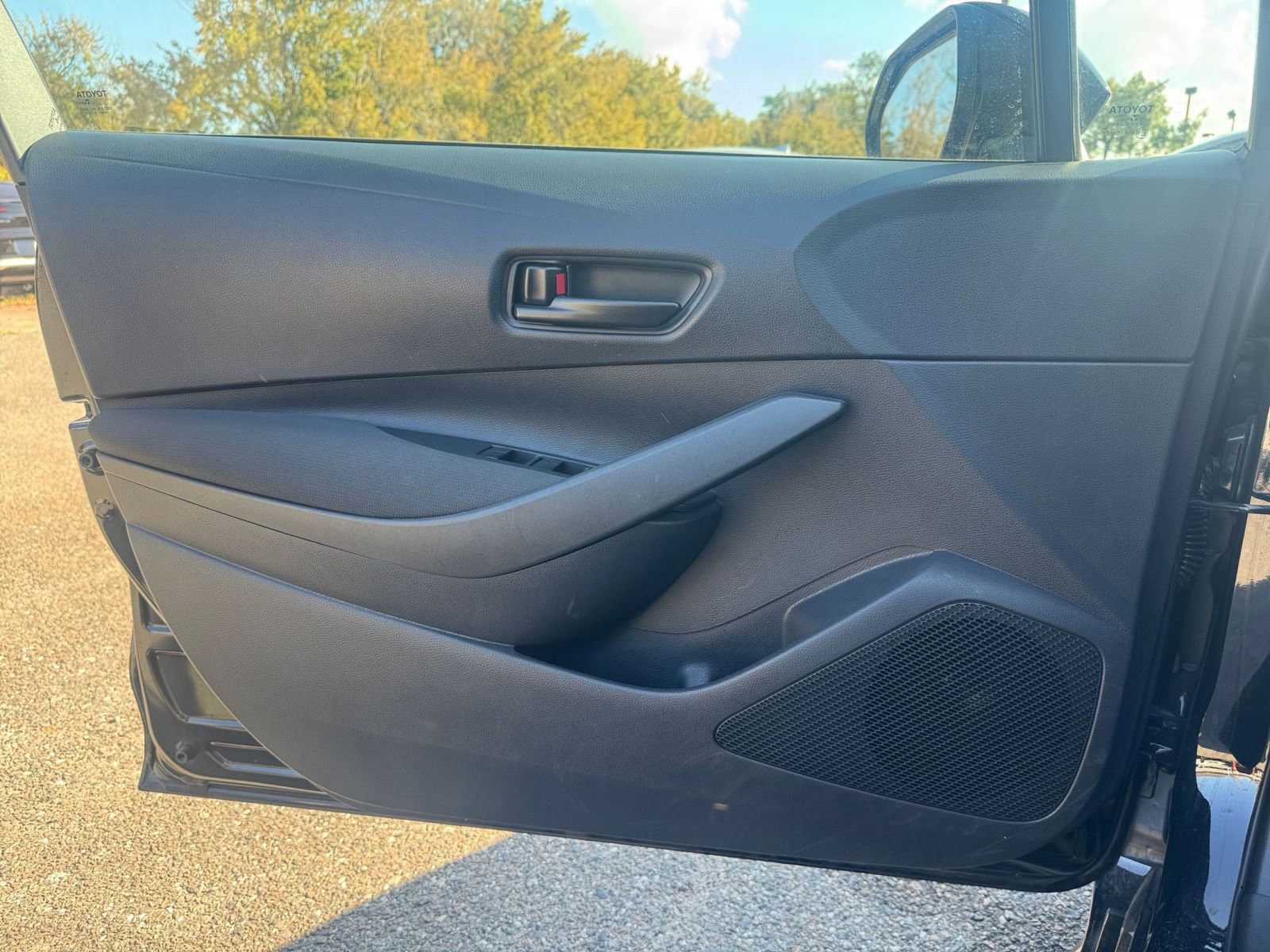 Thumbnail: 2025 Toyota Corolla - 20