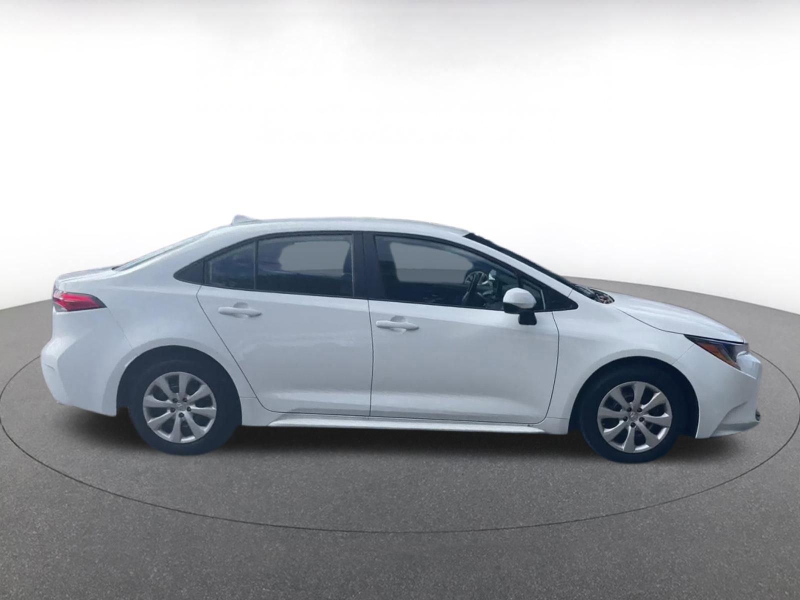 Thumbnail: 2025 Toyota Corolla - 16