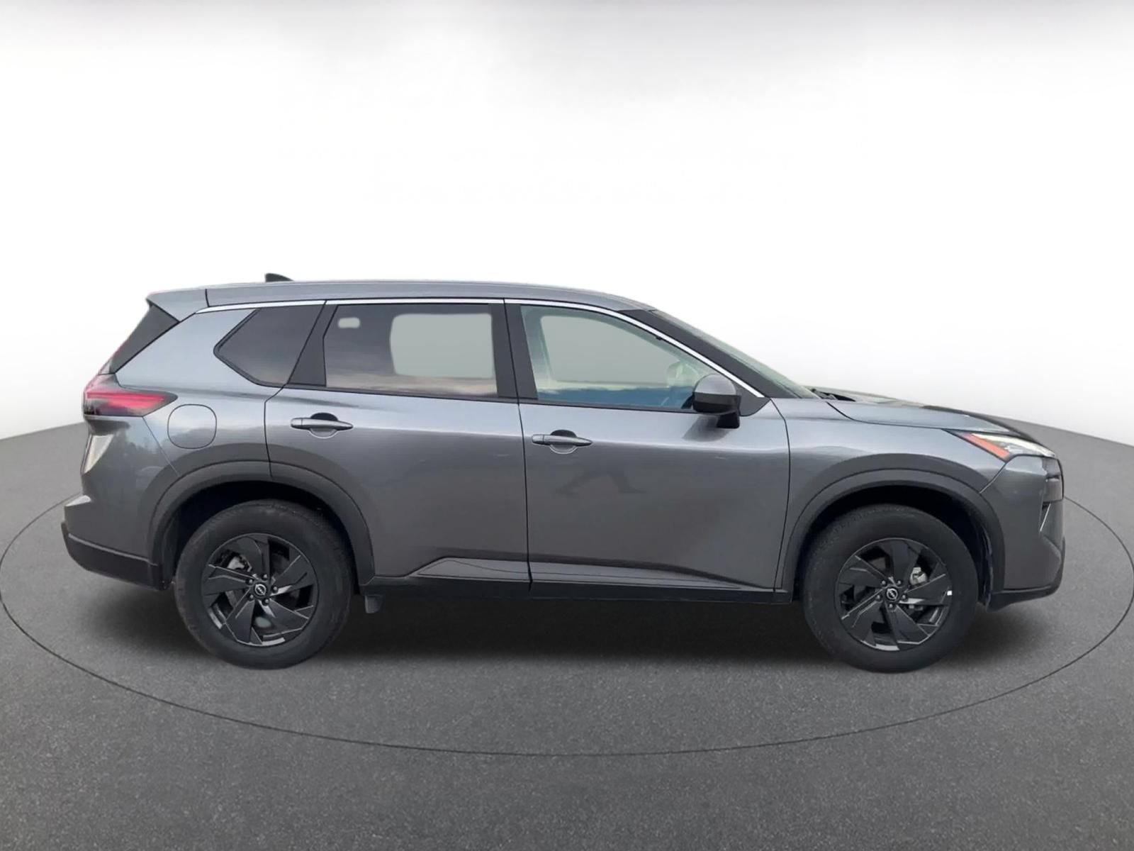 Thumbnail: 2026 Nissan Rogue - 15