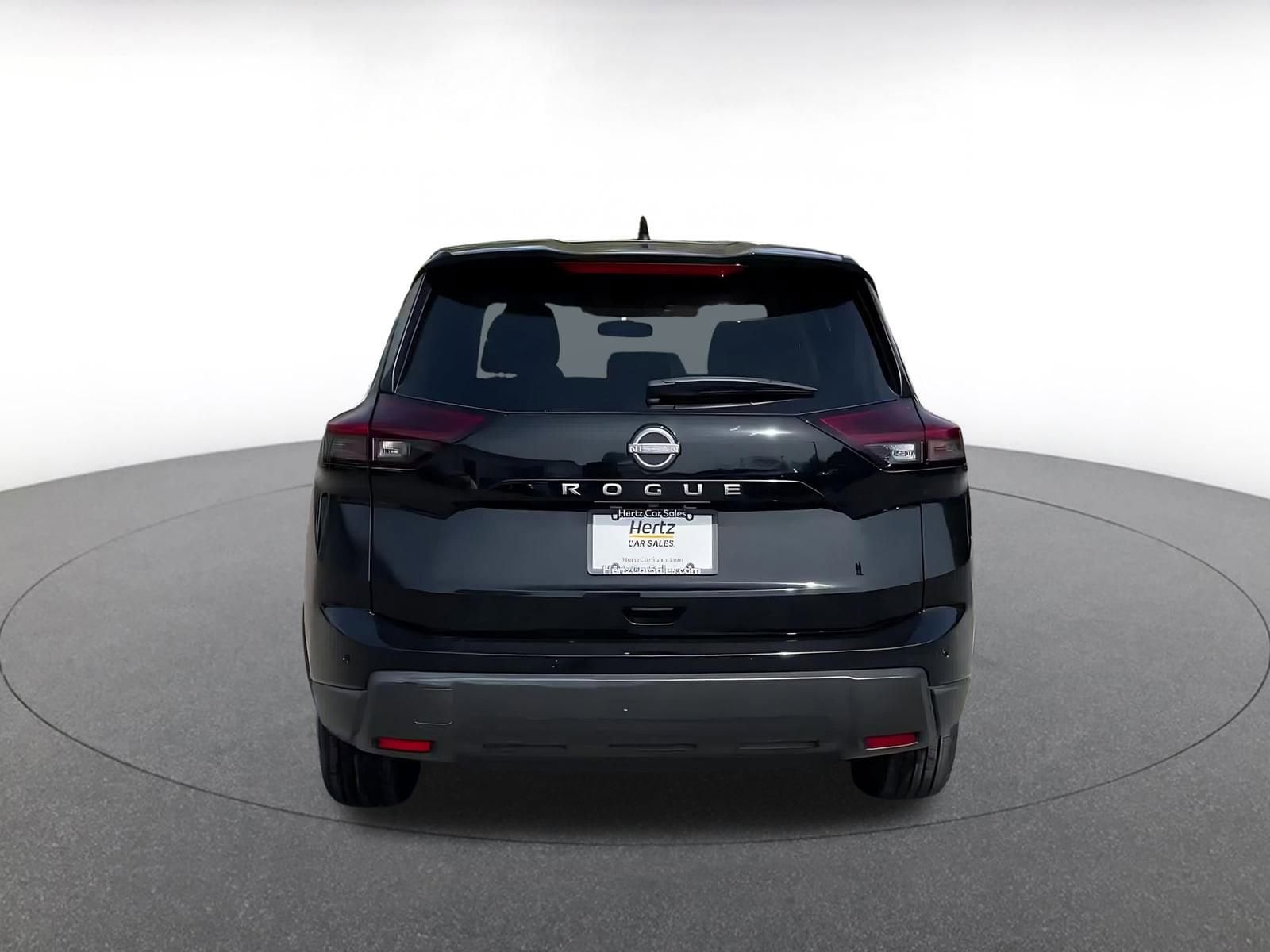 Thumbnail: 2025 Nissan Rogue - 11