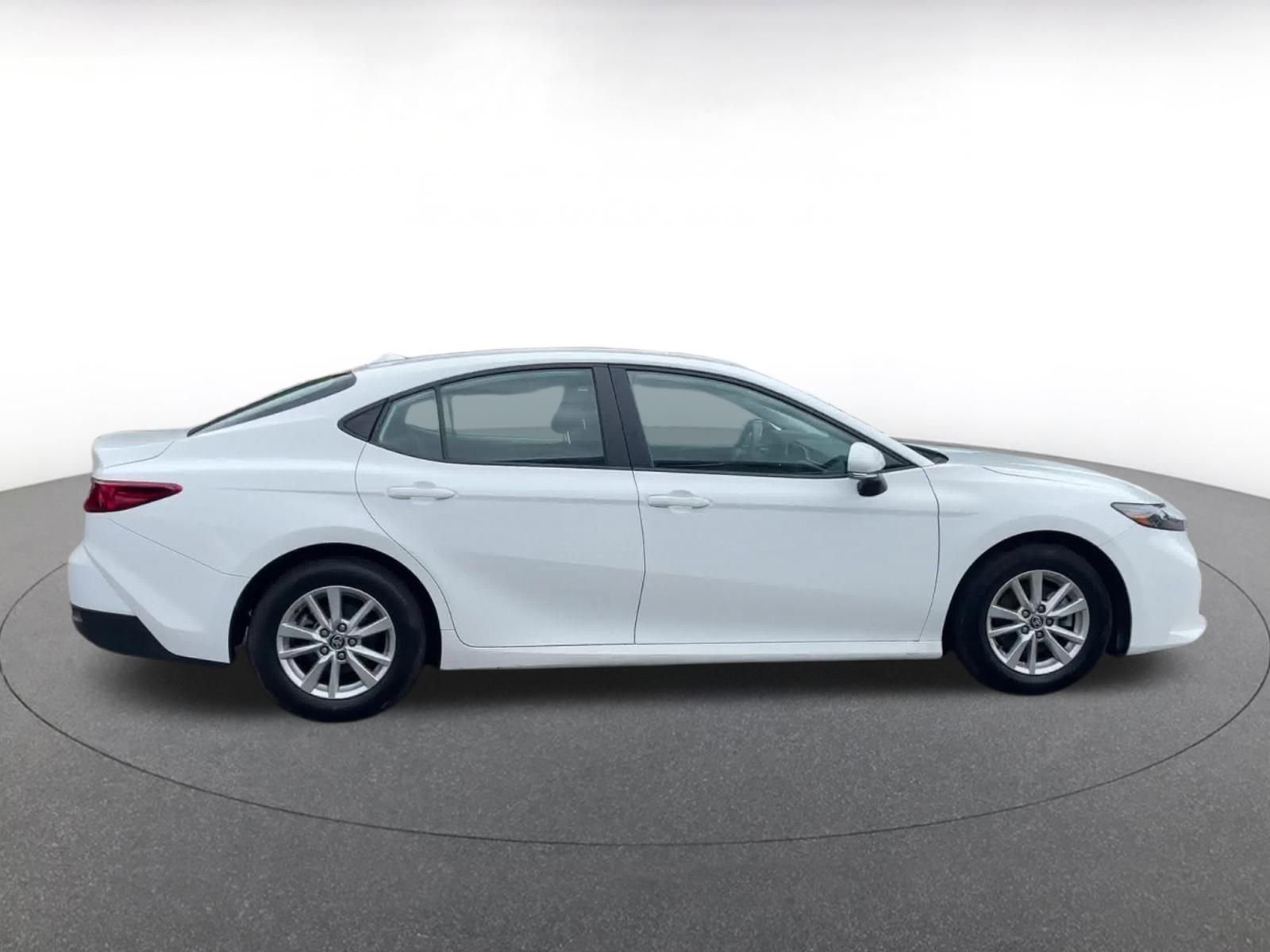 Thumbnail: 2025 Toyota Camry - 16