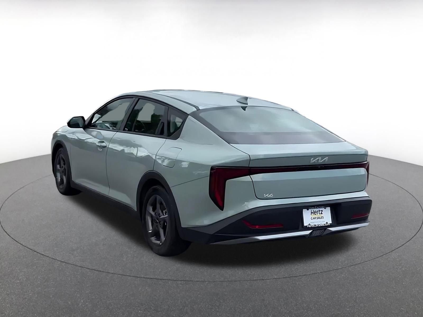 Thumbnail: 2025 Kia K4 - 10