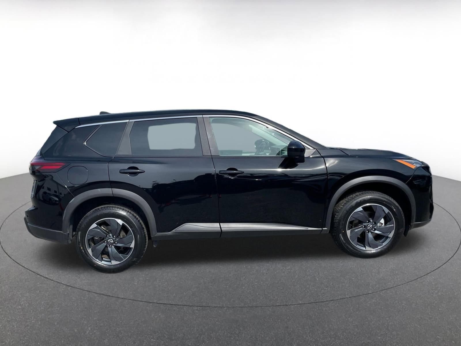 Thumbnail: 2025 Nissan Rogue - 15
