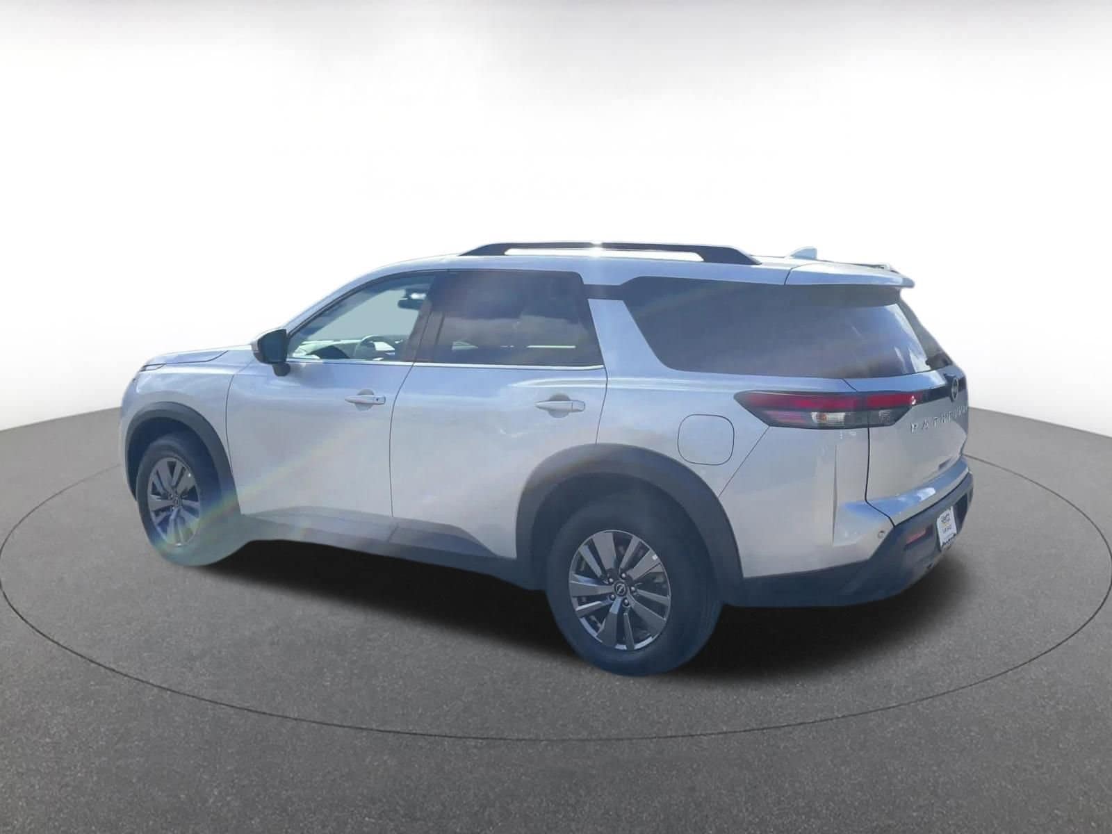 Thumbnail: 2025 Nissan Pathfinder - 9