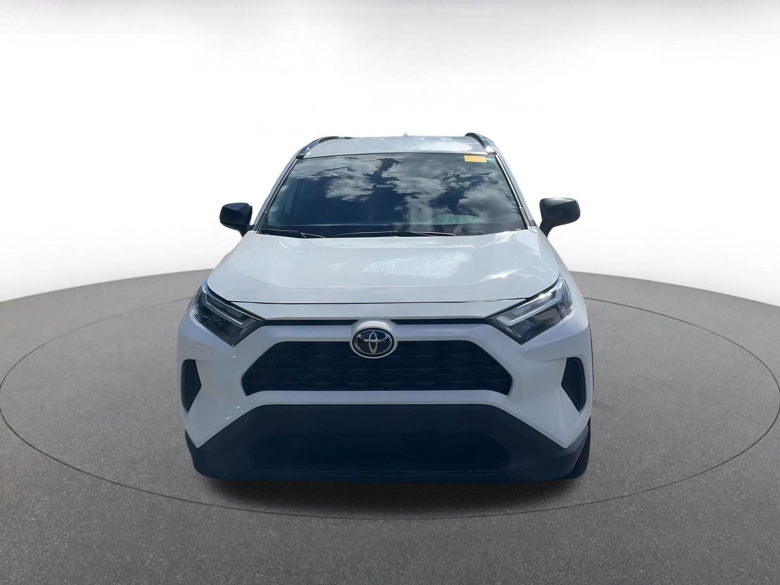 Thumbnail: 2025 Toyota RAV4 - 3