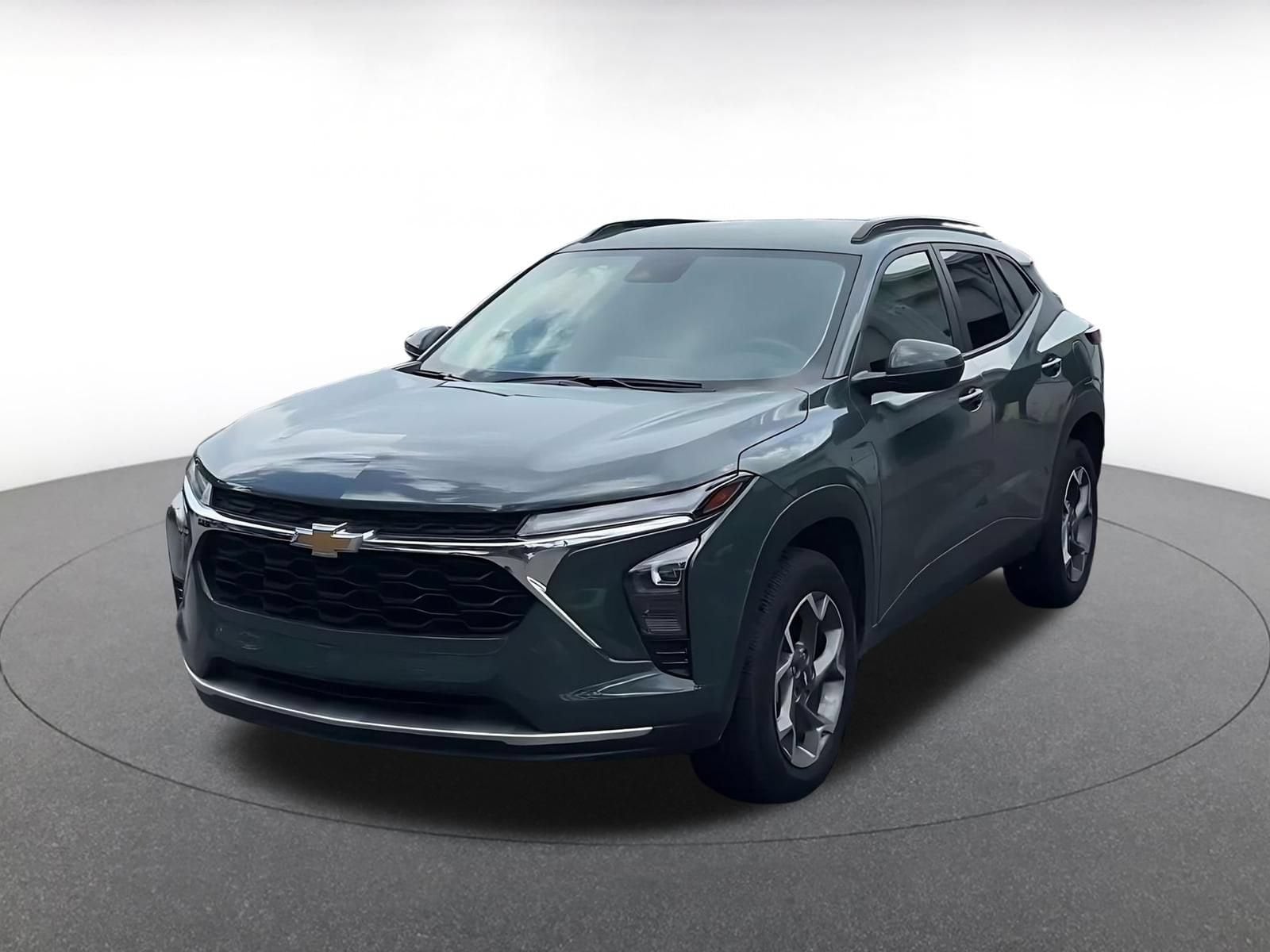 Thumbnail: 2025 Chevrolet Trax - 4