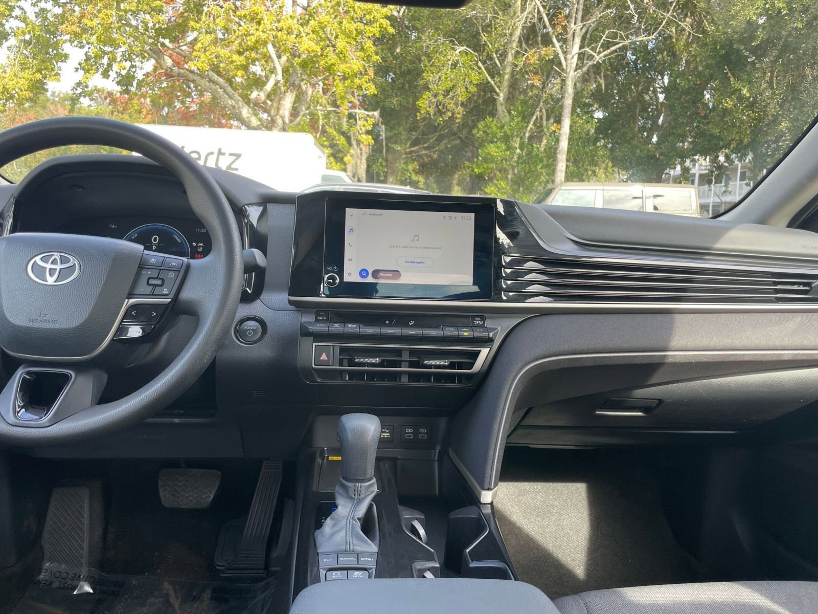 Thumbnail: 2025 Toyota Camry - 18