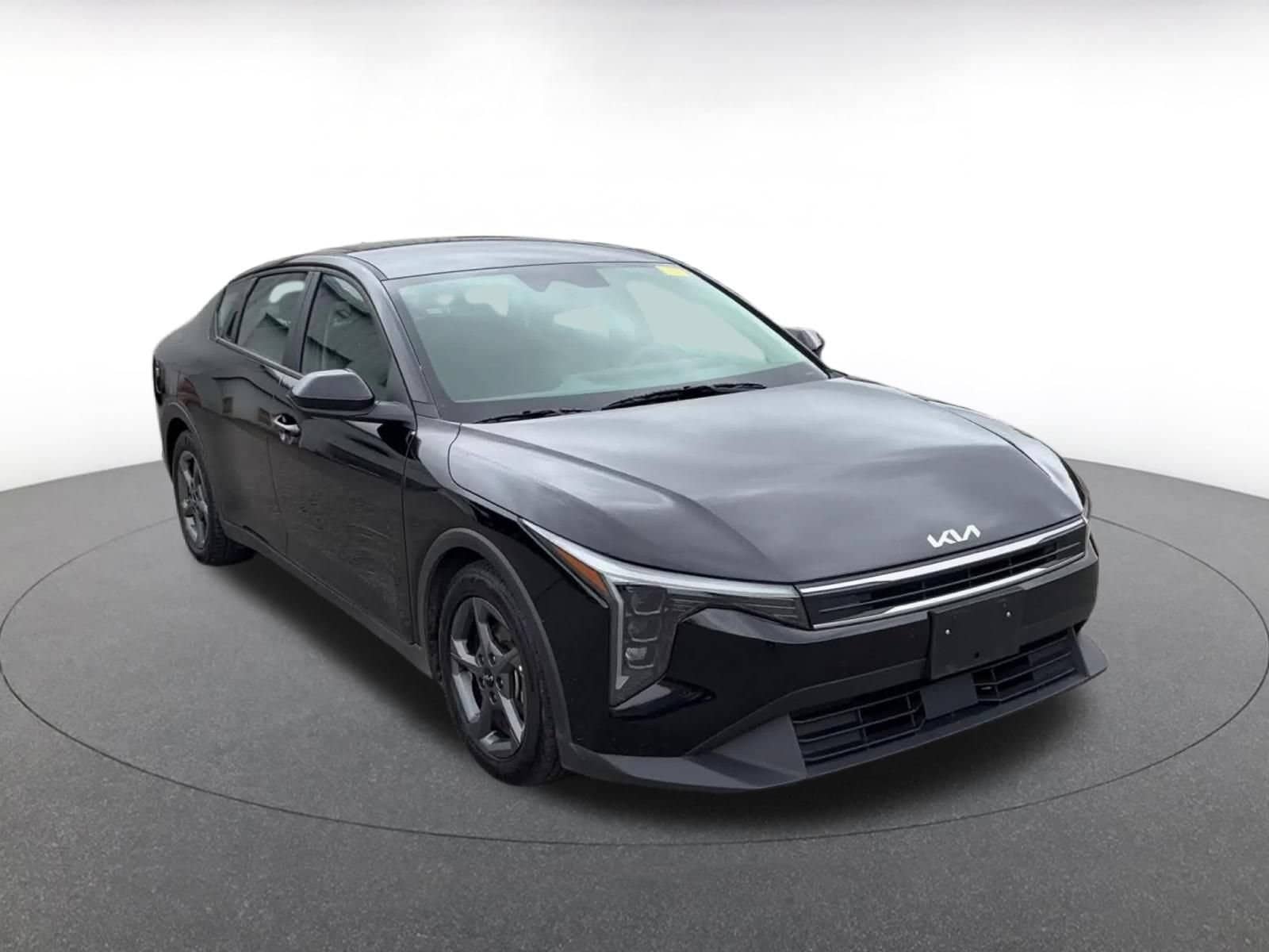 Thumbnail: 2025 Kia K4 - 2