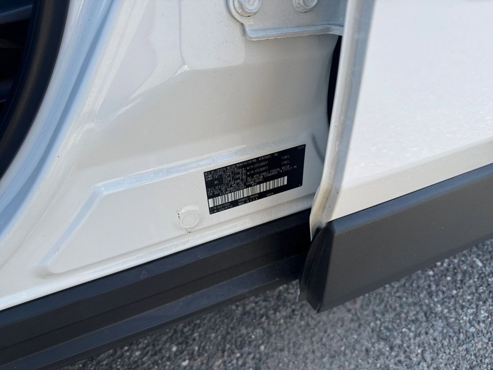 Thumbnail: 2025 Toyota RAV4 - 28