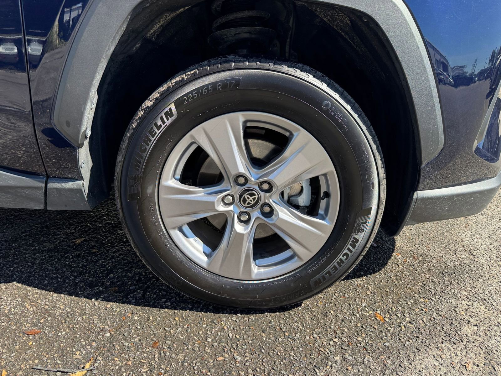 Thumbnail: 2025 Toyota RAV4 - 30