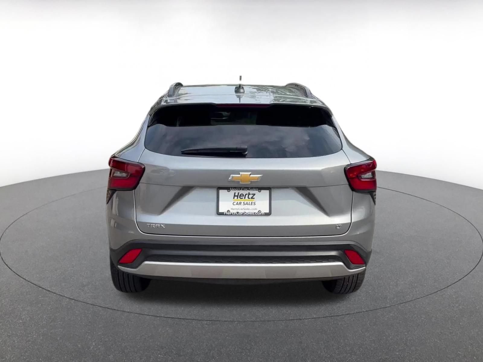 Thumbnail: 2025 Chevrolet Trax - 11