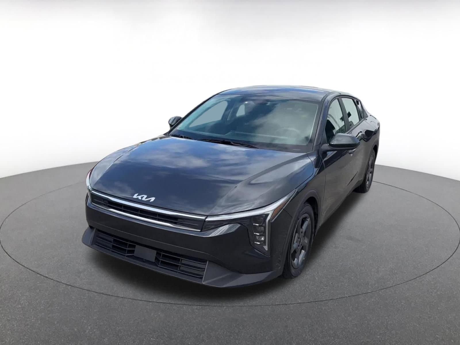 Thumbnail: 2025 Kia K4 - 4