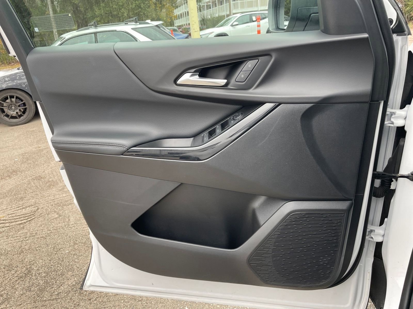 Thumbnail: 2025 Chevrolet Equinox - 20