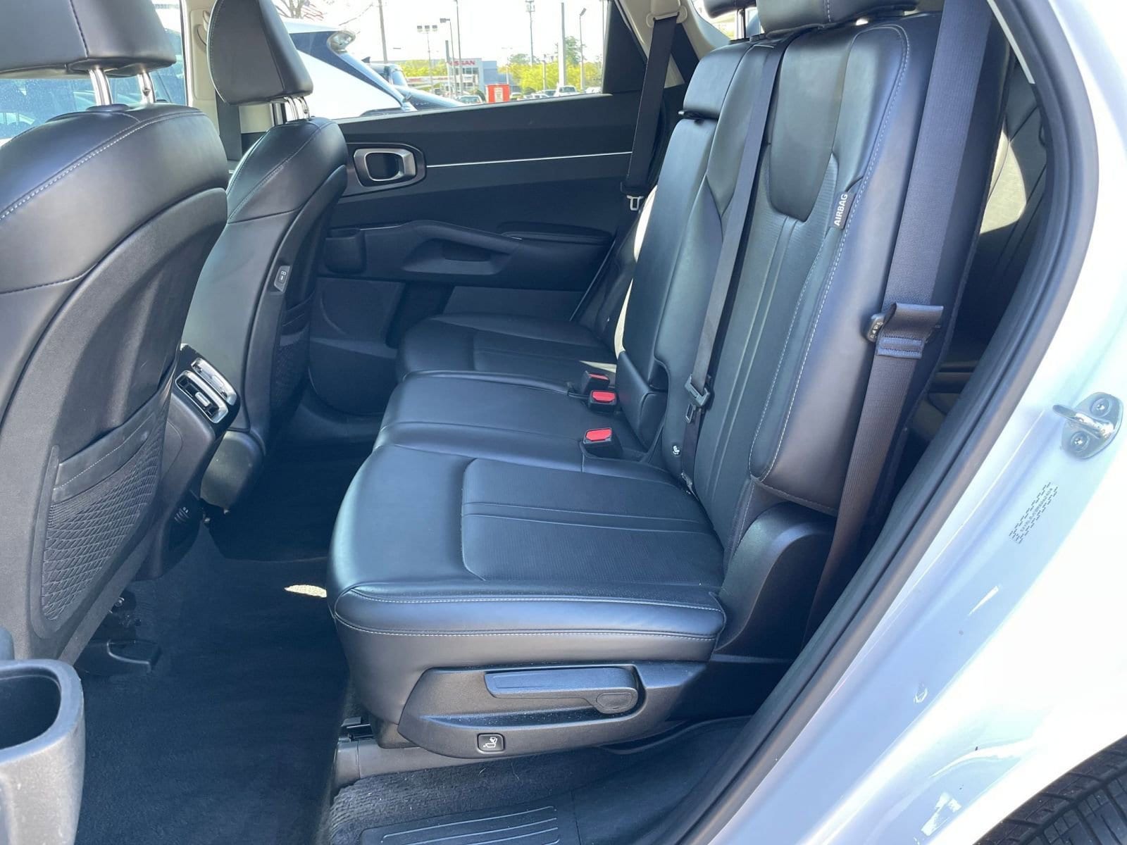 Thumbnail: 2024 Kia Sorento - 27