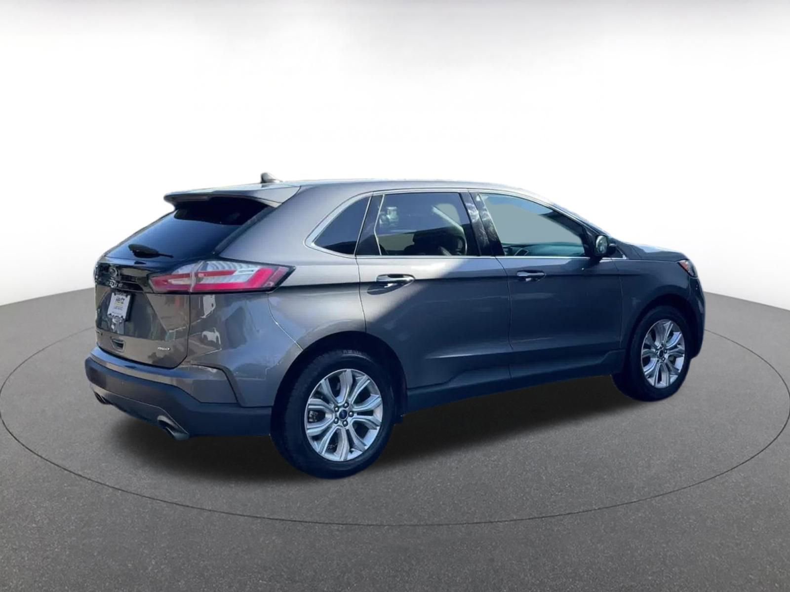 Thumbnail: 2022 Ford Edge - 14