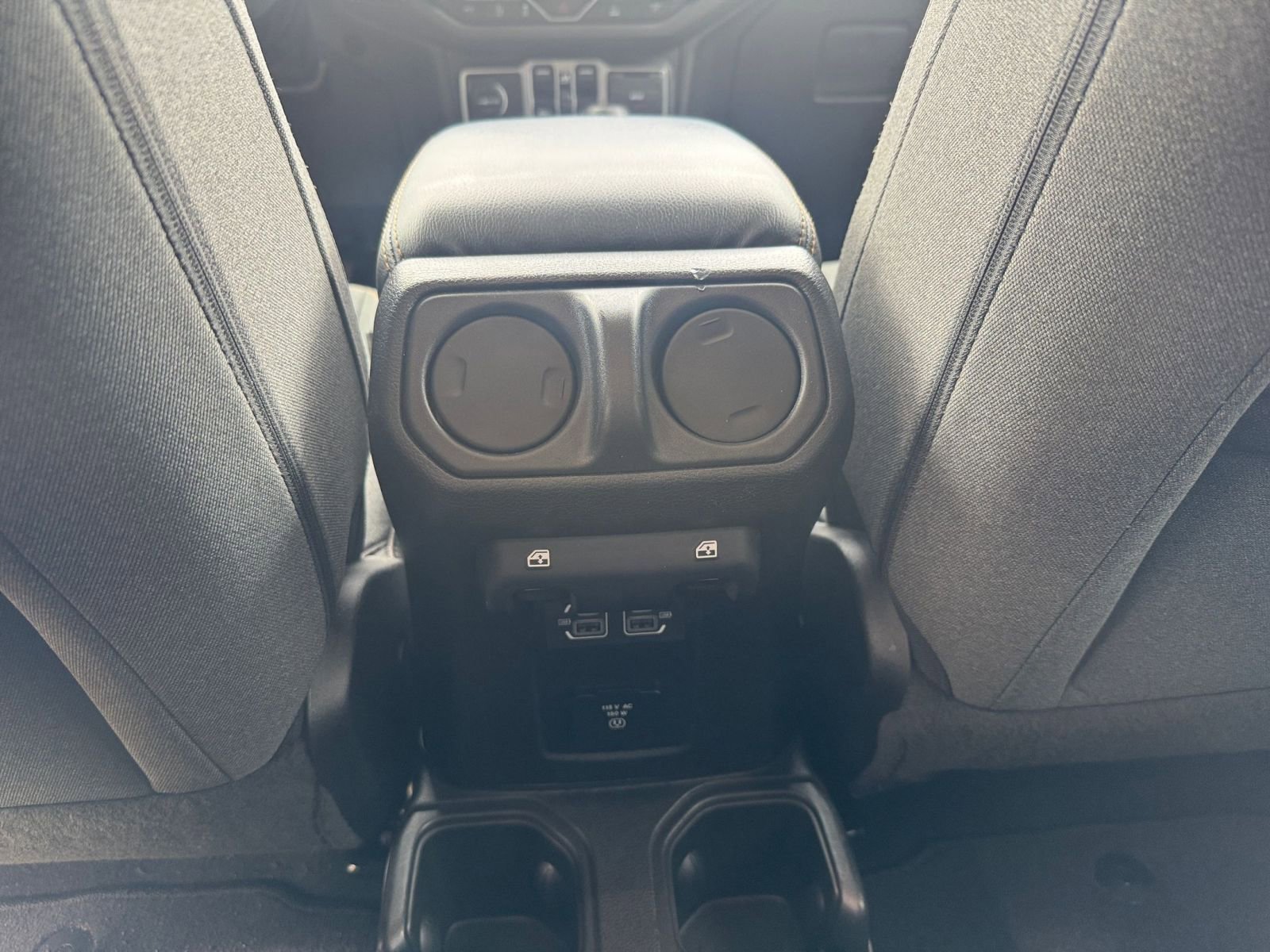 Thumbnail: 2025 Jeep Wrangler - 23