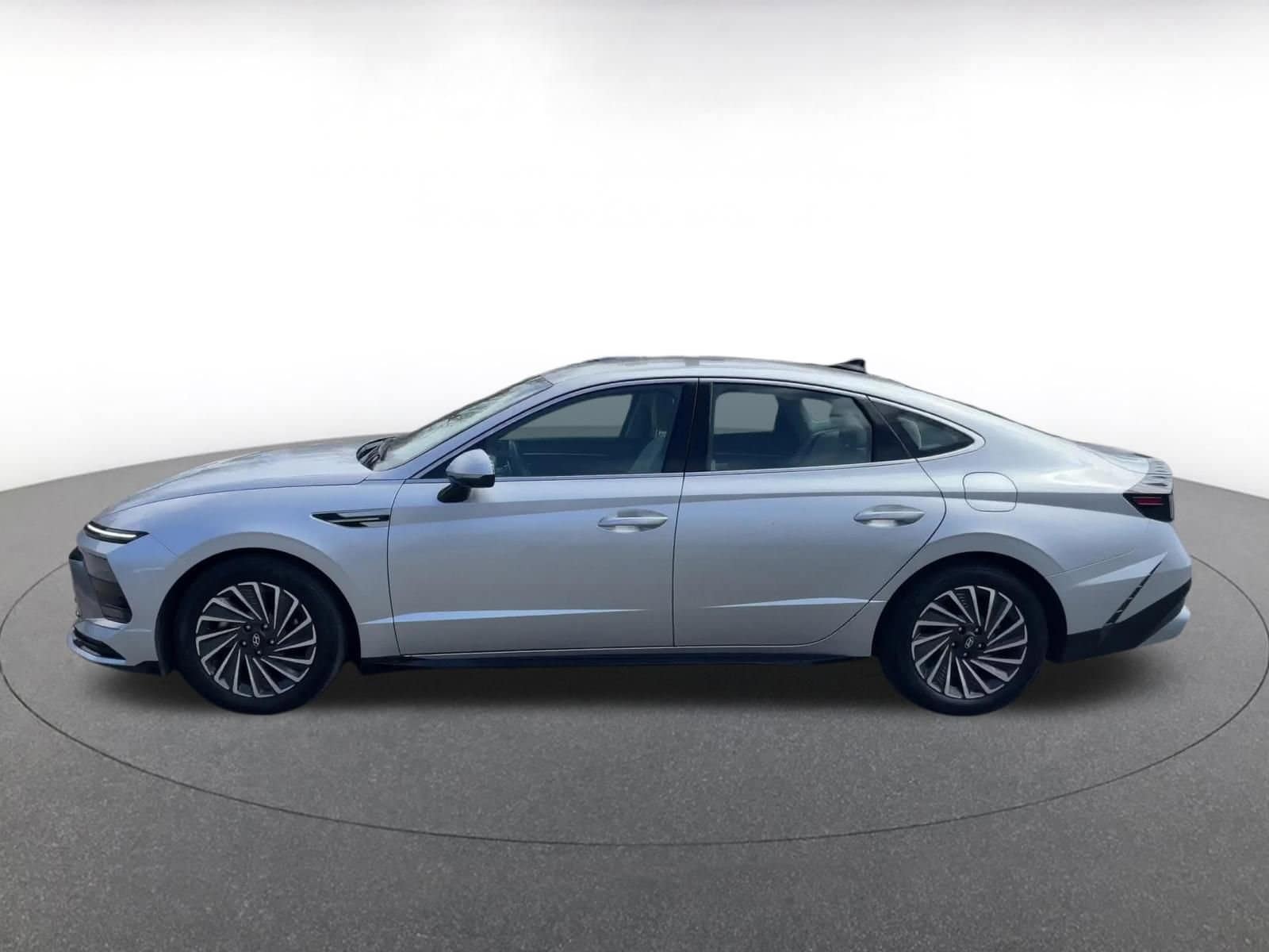 Thumbnail: 2025 Hyundai Sonata - 8