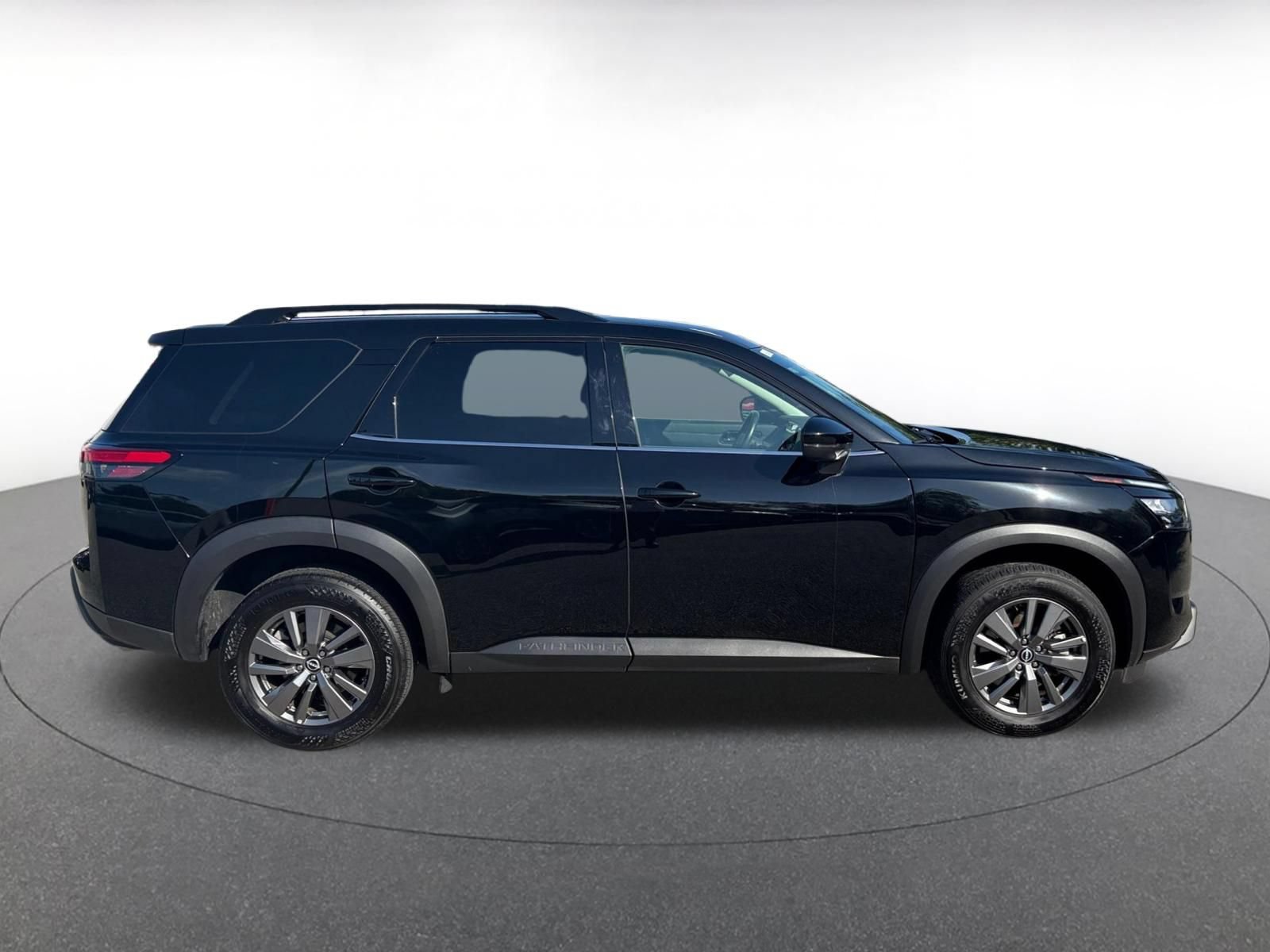 Thumbnail: 2025 Nissan Pathfinder - 15