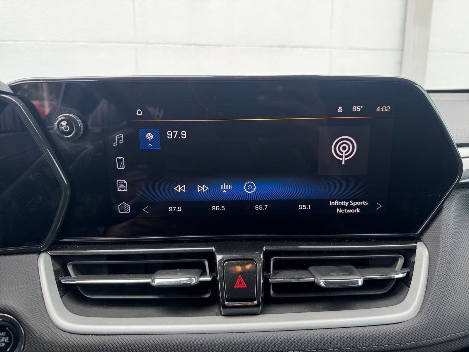 Thumbnail: 2024 Chevrolet TrailBlazer - 21