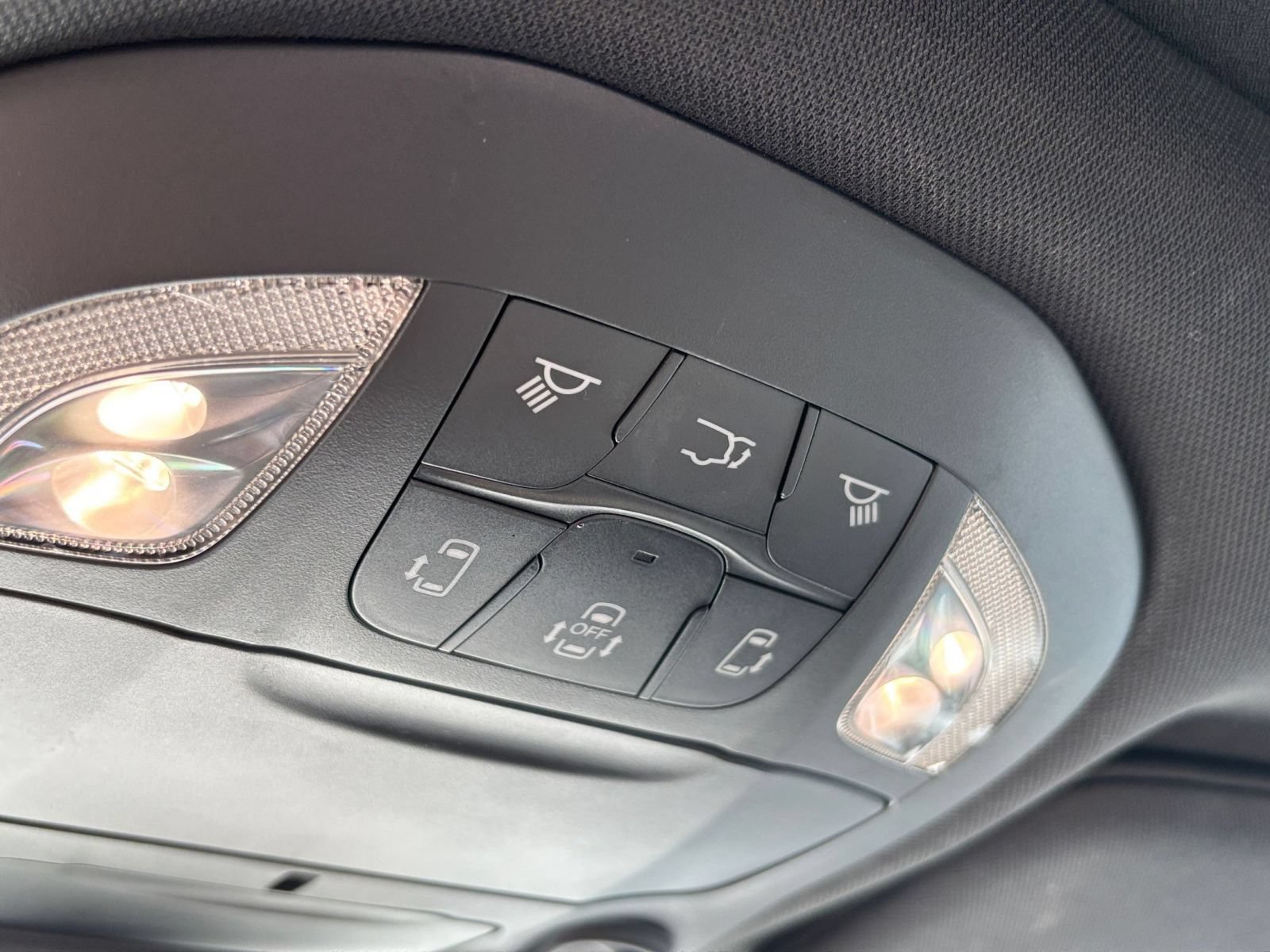 Thumbnail: 2025 Chrysler Pacifica - 20