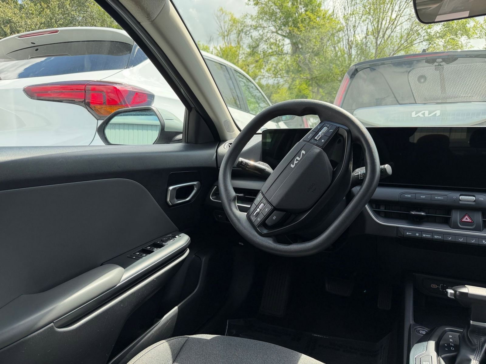 Thumbnail: 2025 Kia K4 - 33