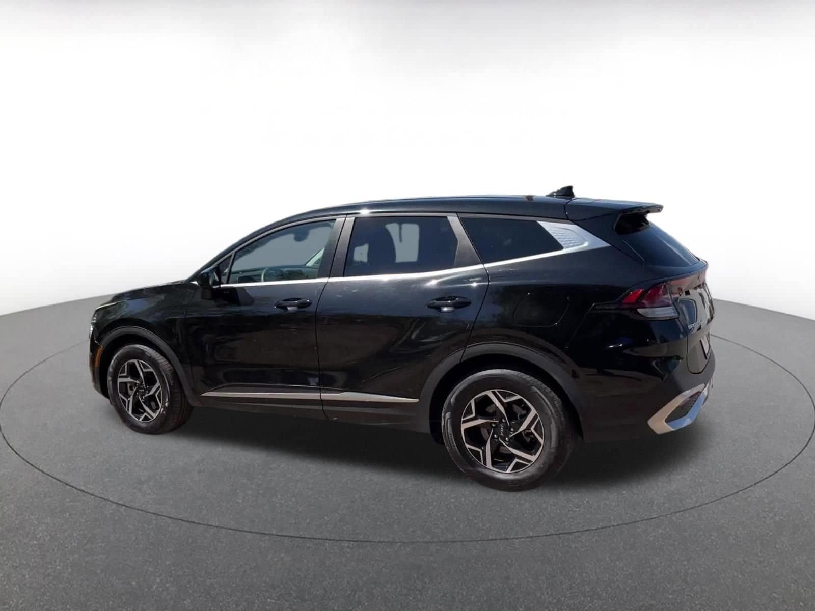 Thumbnail: 2025 Kia Sportage - 9