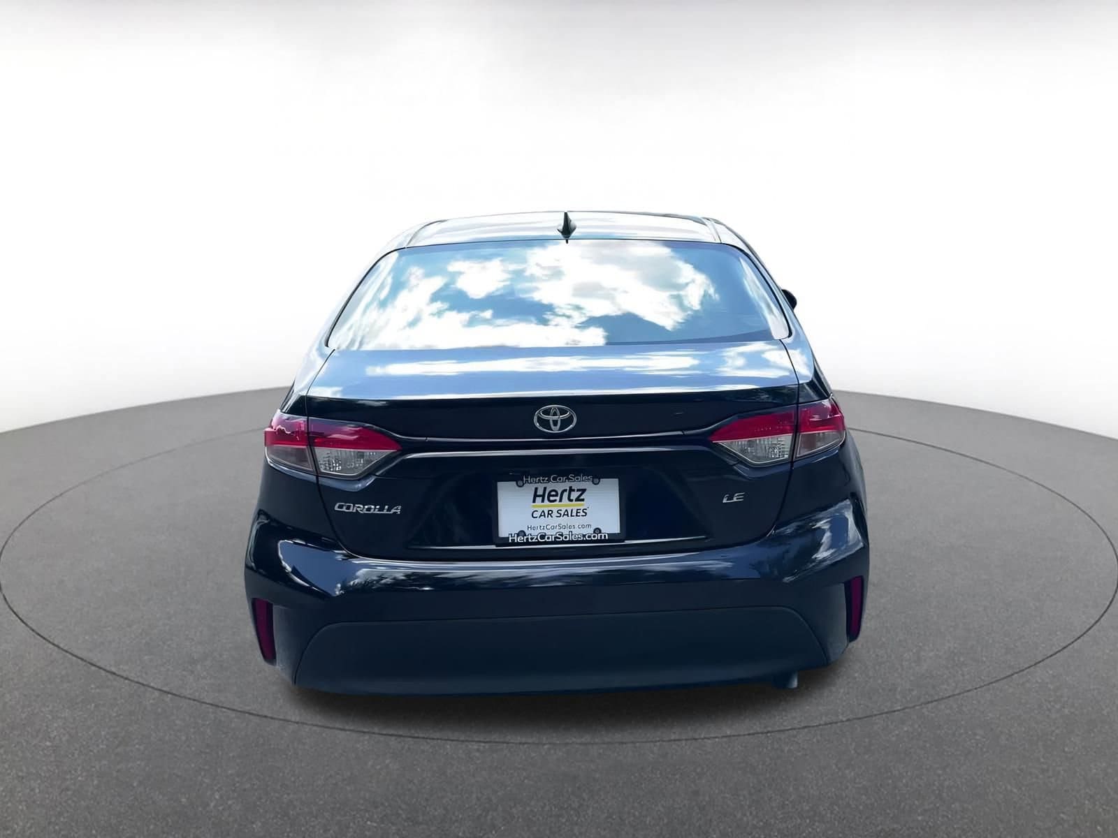 Thumbnail: 2023 Toyota Corolla - 11