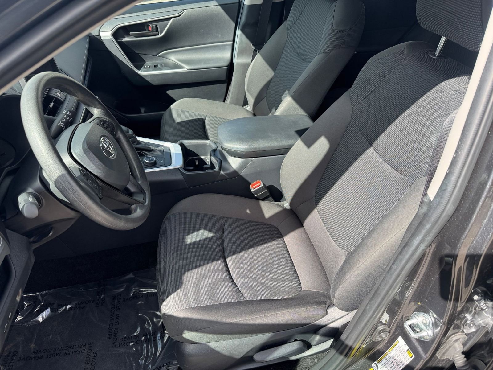 Thumbnail: 2025 Toyota RAV4 - 35