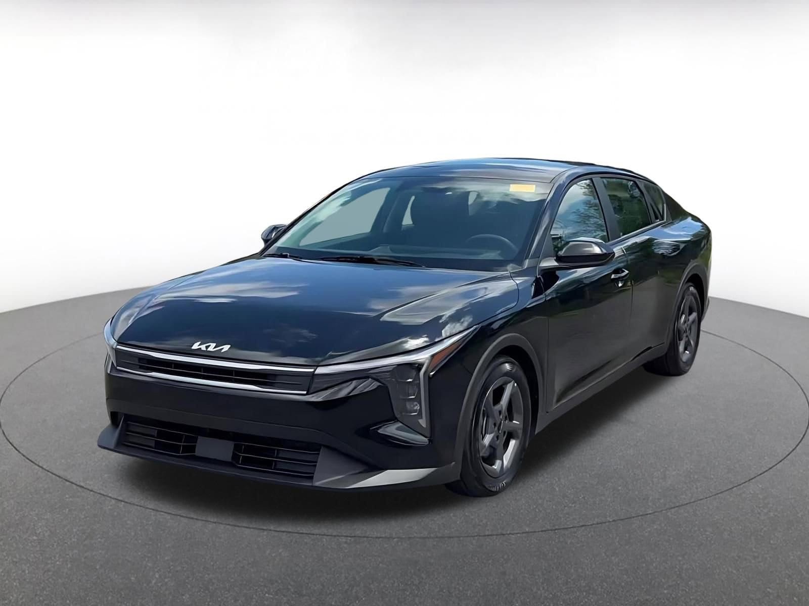 Thumbnail: 2025 Kia K4 - 4