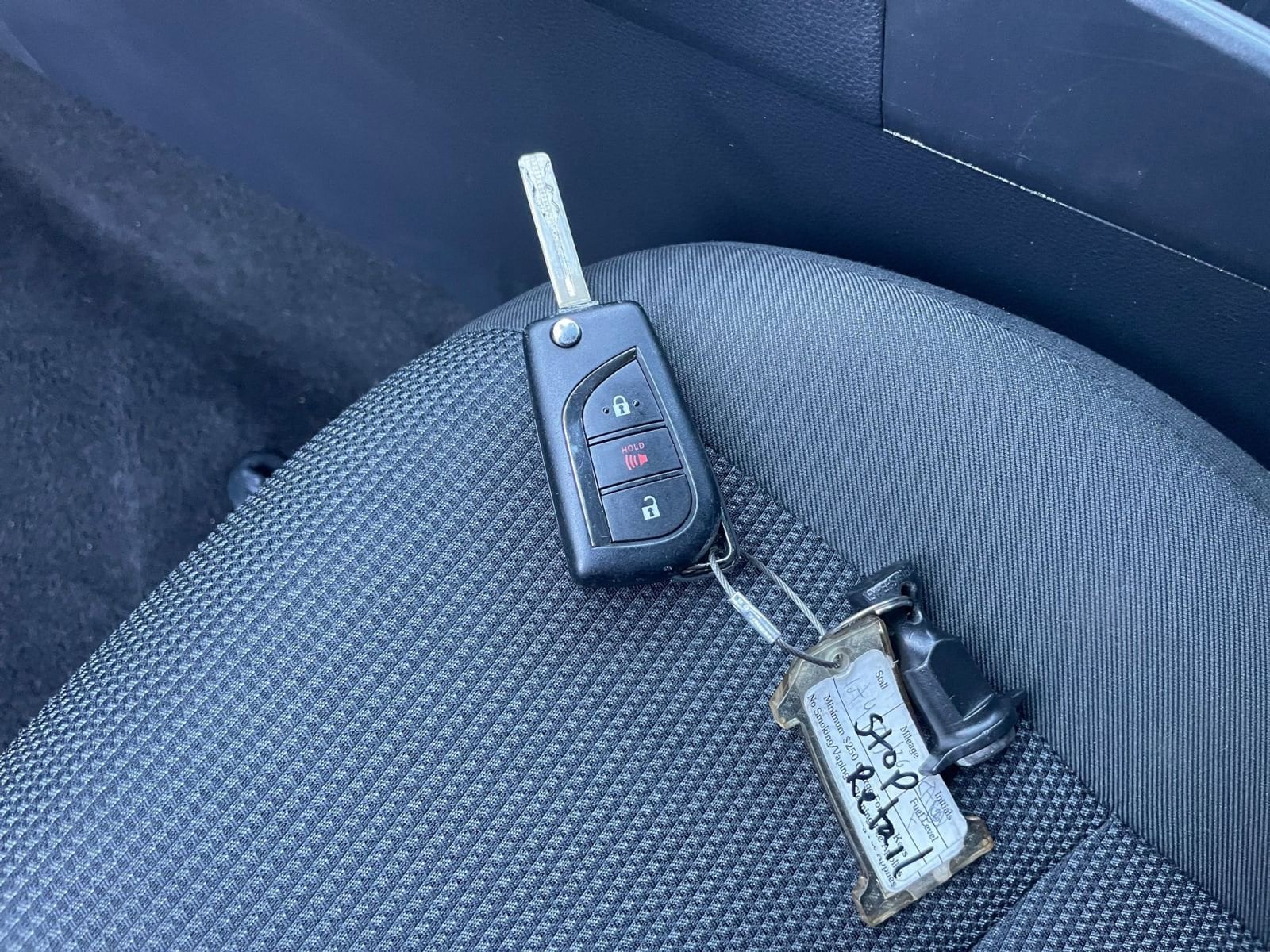 Thumbnail: 2025 Toyota RAV4 - 22