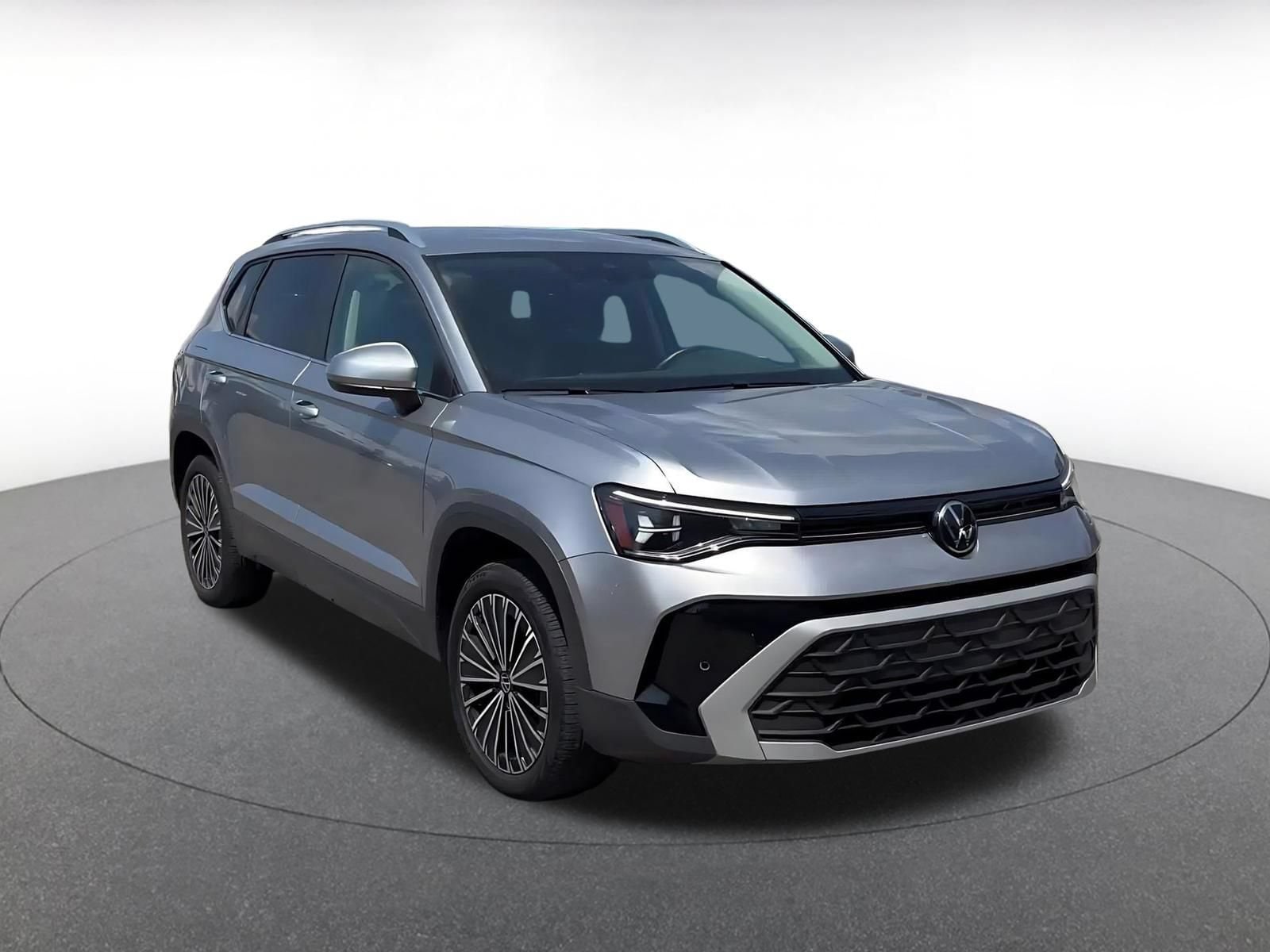 Thumbnail: 2025 Volkswagen Taos - 2
