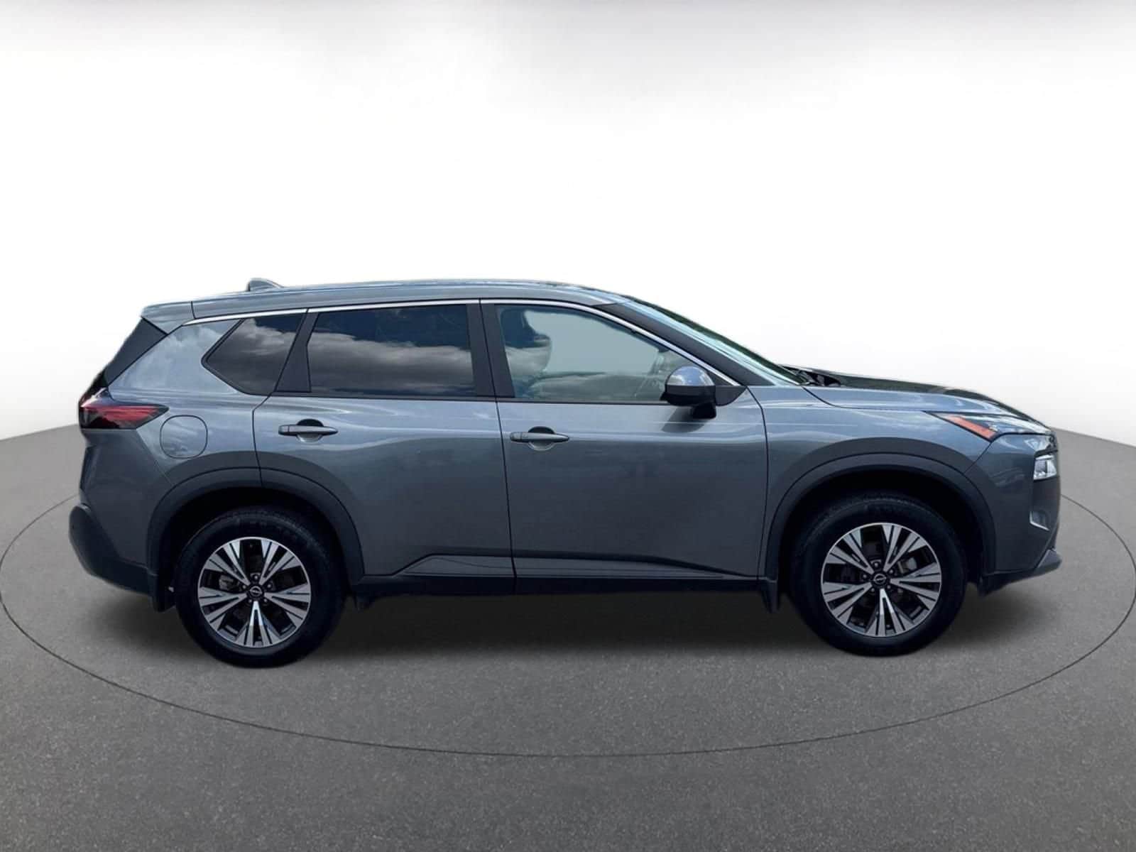 Thumbnail: 2023 Nissan Rogue - 12