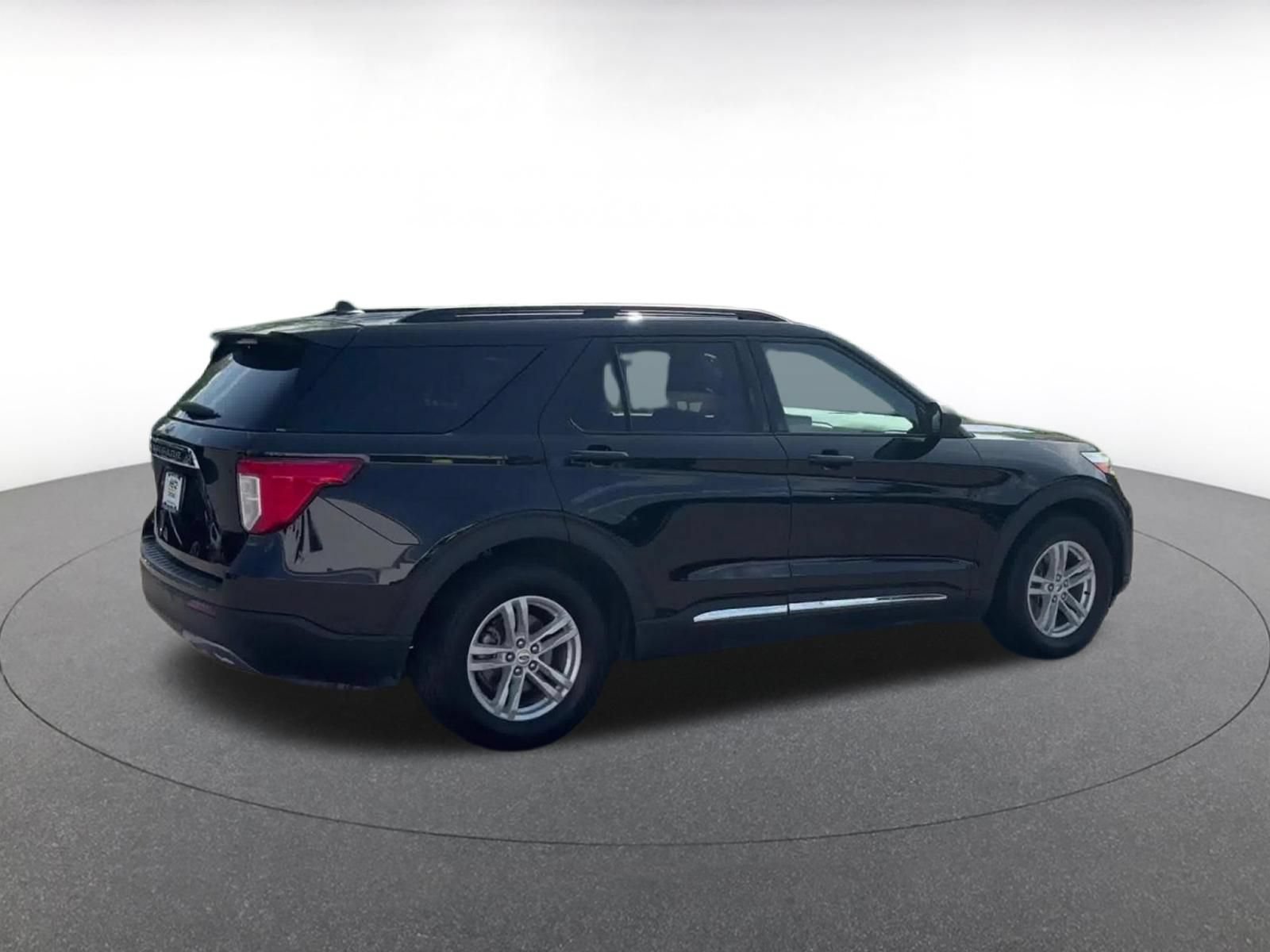 Thumbnail: 2024 Ford Explorer - 14