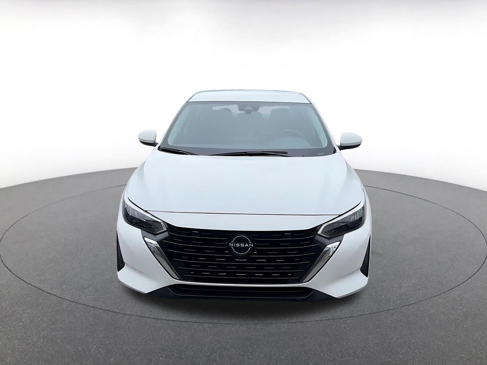Thumbnail: 2025 Nissan Sentra - 3
