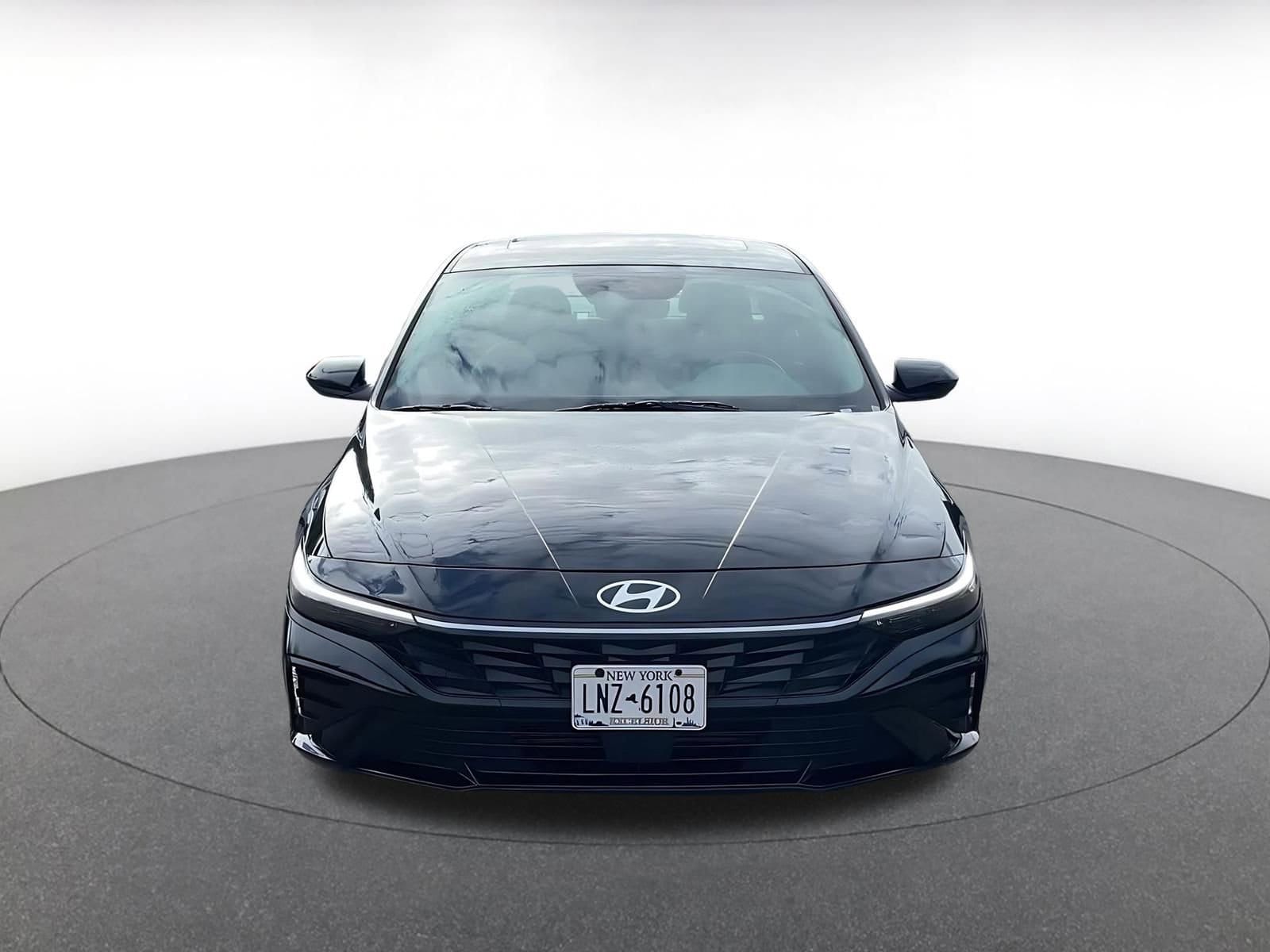 Thumbnail: 2025 Hyundai Elantra - 3