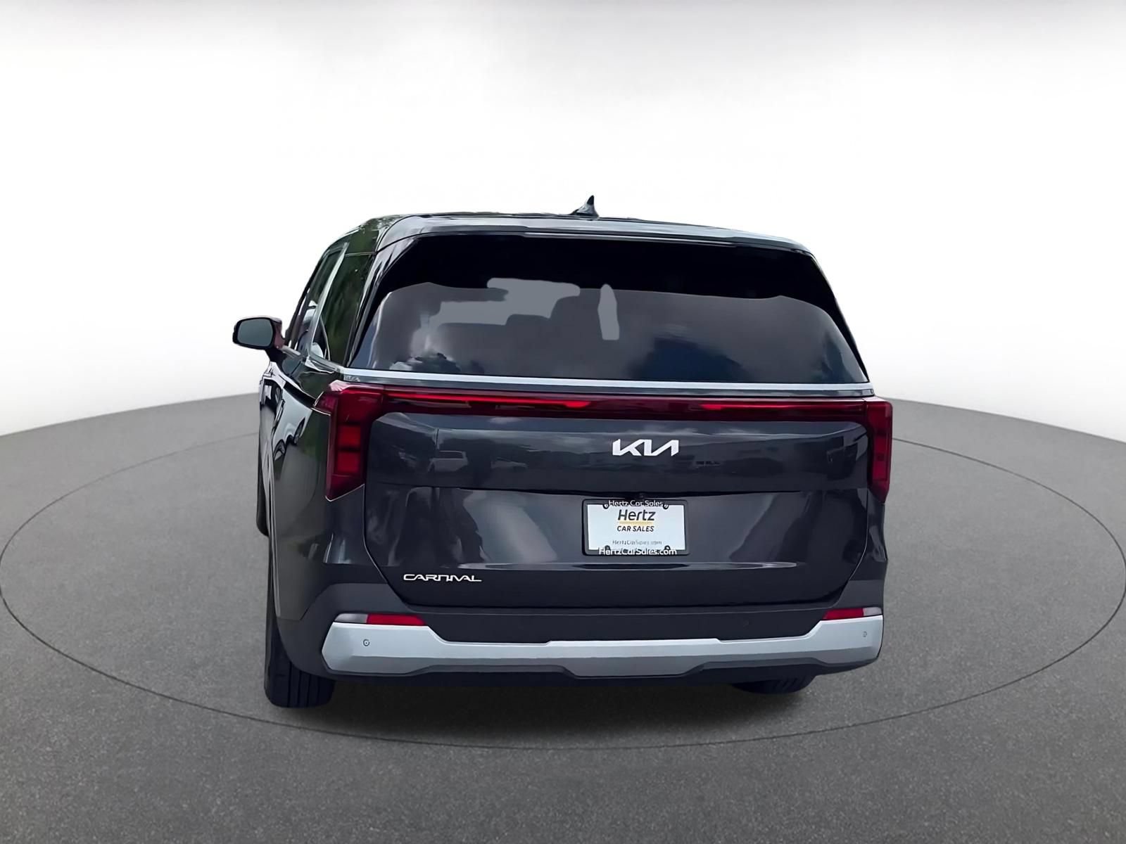 Thumbnail: 2026 Kia Carnival - 10