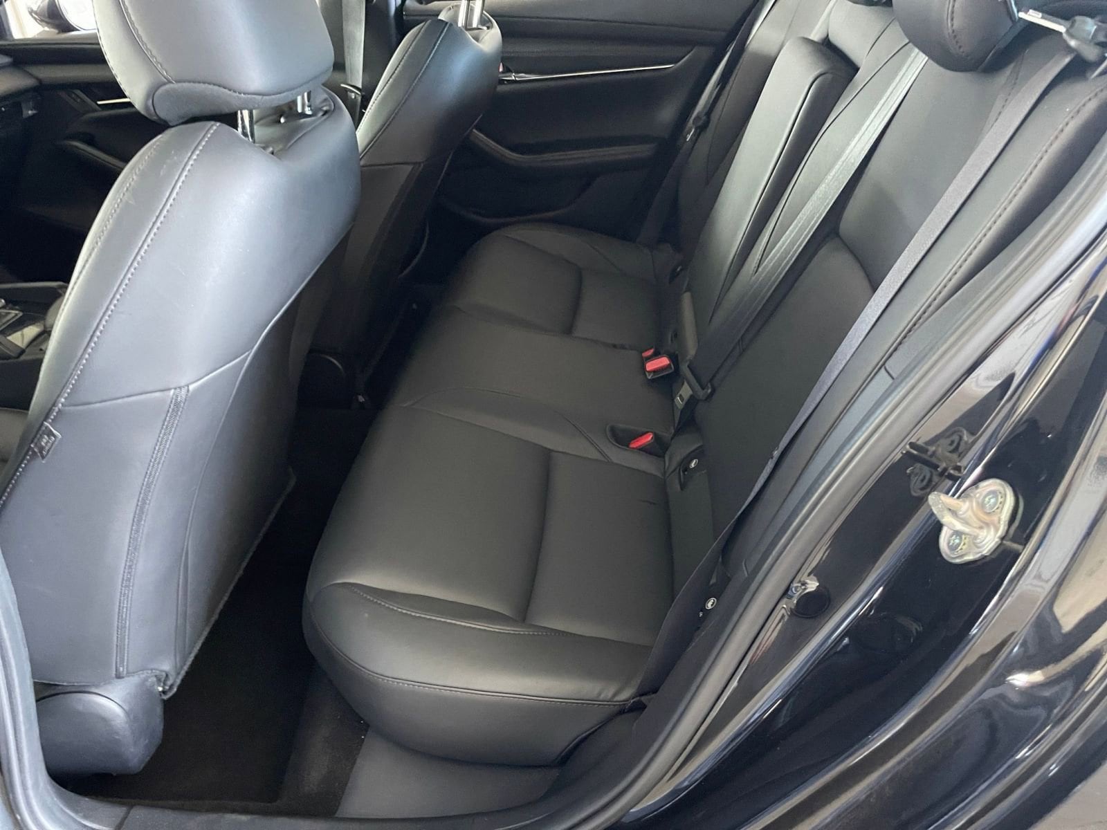 Thumbnail: 2025 Mazda Mazda3 - 22