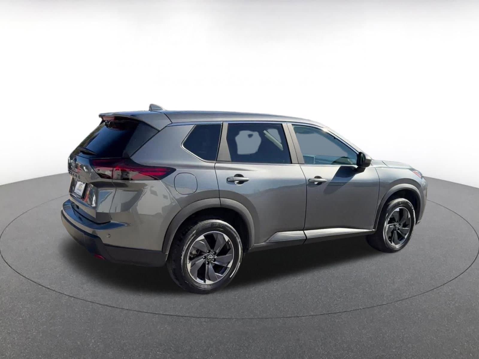 Thumbnail: 2025 Nissan Rogue - 14