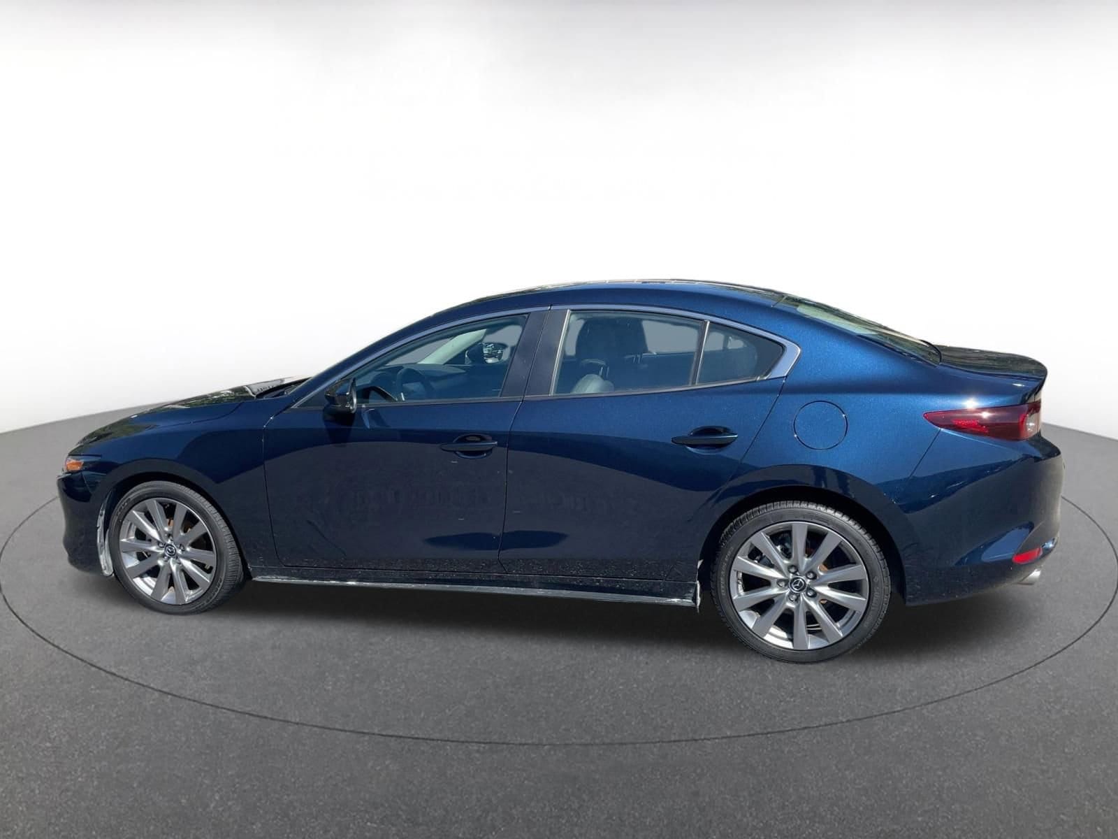 Thumbnail: 2025 Mazda Mazda3 - 3